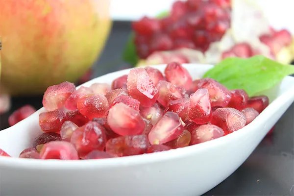 哪些人不宜吃石榴