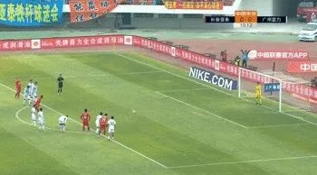 长春亚泰VS广州富力，比赛用时为什么达到了103分钟？