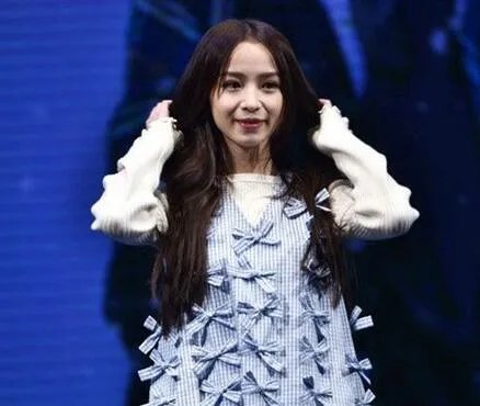 周二珂生活不检点 周二珂被称为堕胎女神