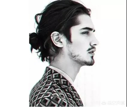 陈学冬帅气发型图片