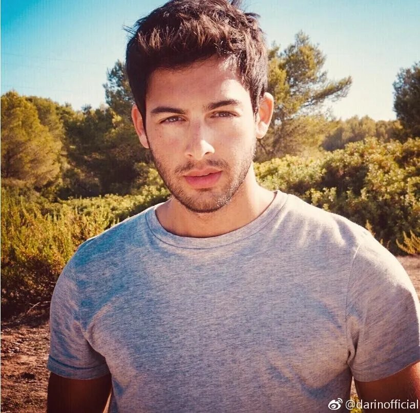 达林赞雅出柜了吗 他为什么不红