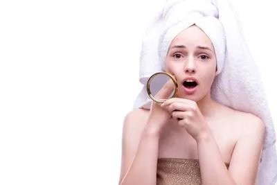 脸上长痘痘怎么调理排毒祛痘