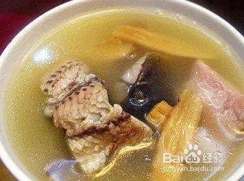 鳝鱼汤的做法和功效