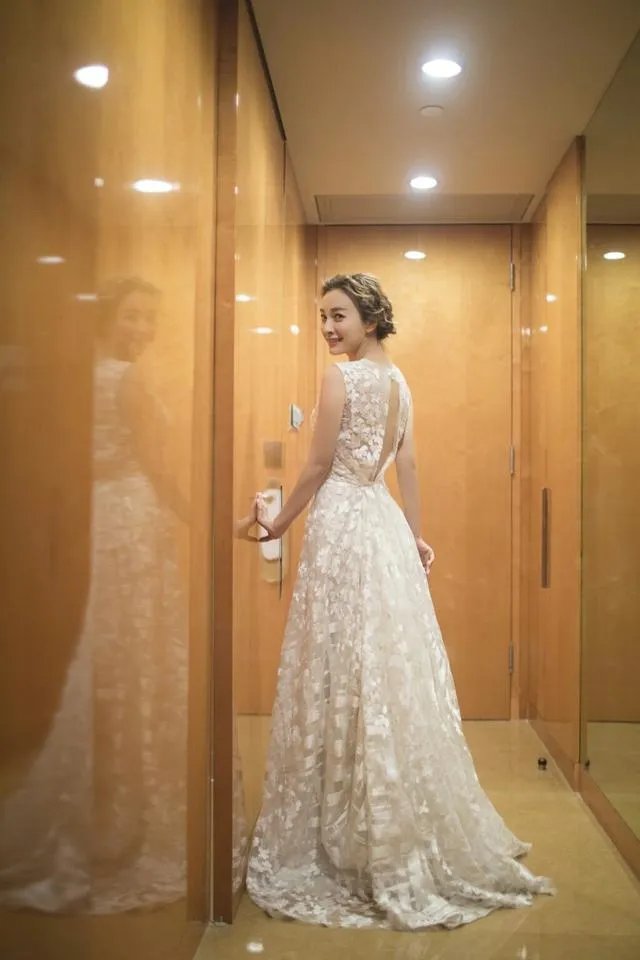 吴昕微博晒自拍并附文“拍出全智贤的感觉了吗”，你怎么看？