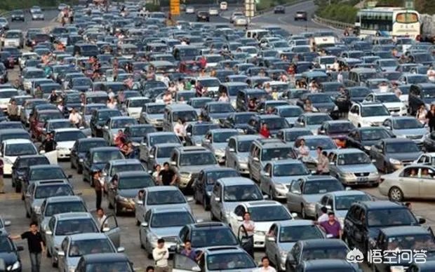 汽车销量真的下滑了,到底是什么原因?