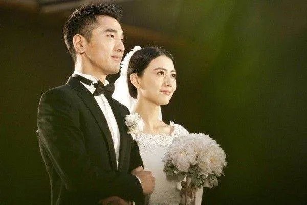 把她都宠成了一个小公主，生活中的赵又廷到底有多爱妻子高圆圆？