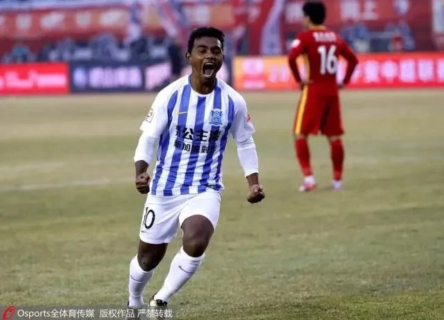 长春亚泰VS广州富力，比赛用时为什么达到了103分钟？