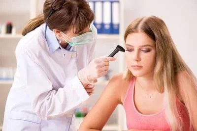 蛛网膜下腔少量出血该怎么办