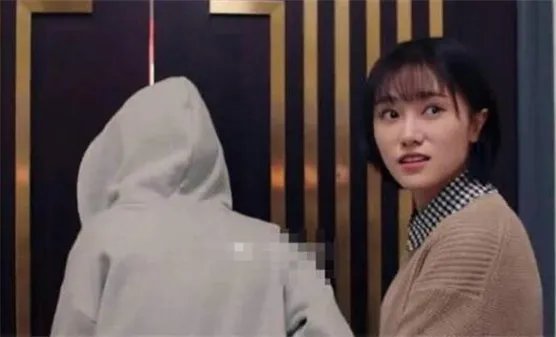 郑爽替身妍妍图片背景资料微博名字曝光 因为这一点成为好朋友