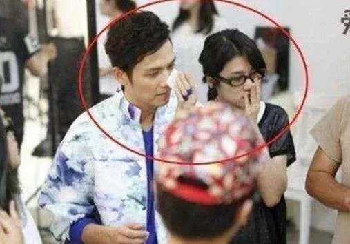 钟汉良的老婆是谁