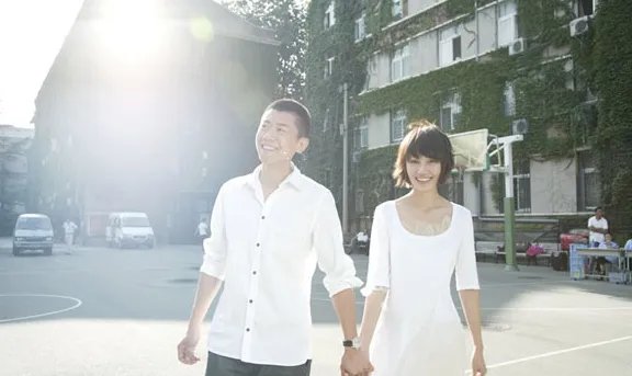 袁泉的老公是谁？