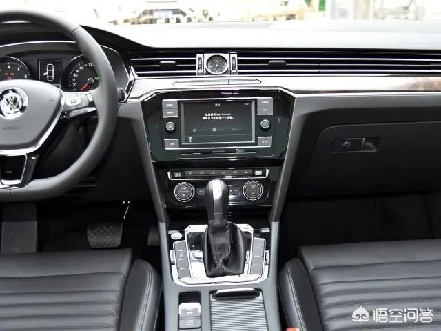 有2018迈腾参数表吗？