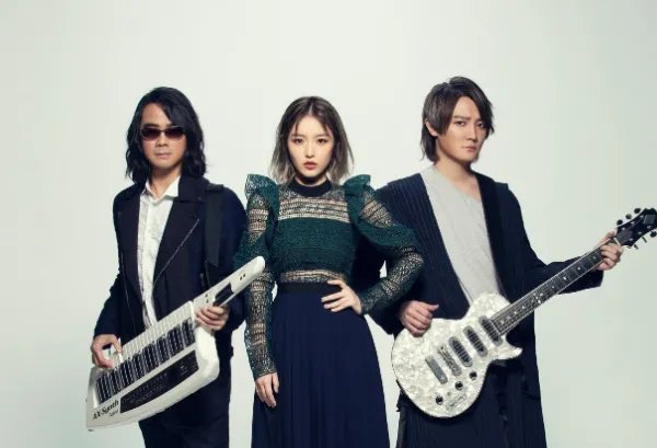 飞儿乐团F.I.R经典歌曲top10：《月牙湾》上榜，第二好听到怀孕