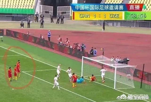 李毅微博发怒后，再发文“没有国家荣誉感就不配代表国家队出战”，你怎么看？