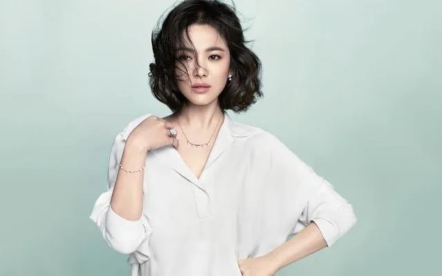 下颌角整形术是如何进行的？