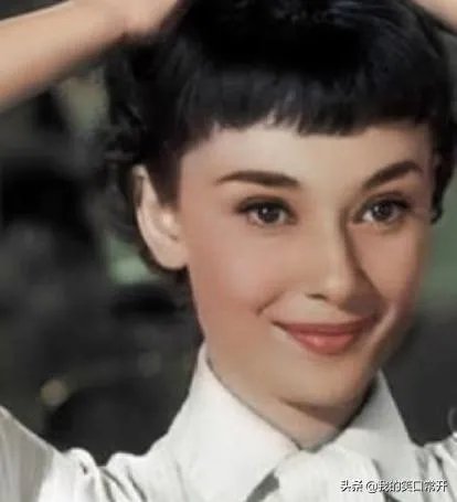 你有没有收藏奥黛丽赫本的经典照片？