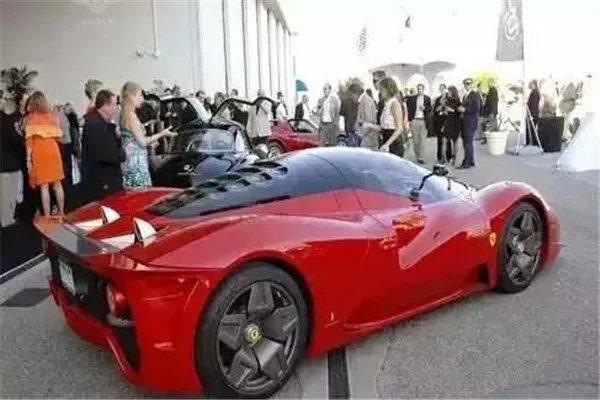 全球十大限量版跑车排行榜，法拉利只能排第六第一是