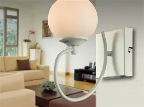 壁灯安装高度是多少