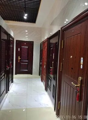 这样做,自己也能修防盗门