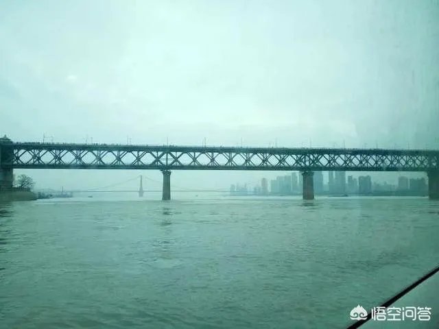 喜欢旅游，来张旅游壁纸？友友们有吗？