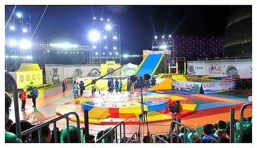 城市之间的《城市之间》国际版