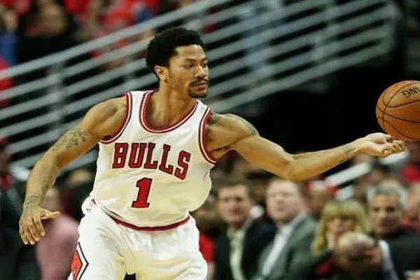 如果德里克罗斯不受伤，他会顶替科比在中国球迷心中的地位吗？