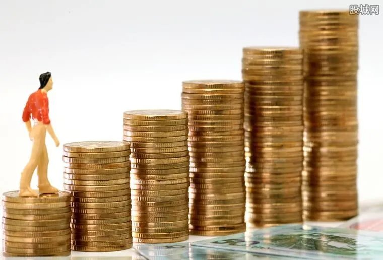 京沪收入破6万 金融业成全国平均工资最高行业