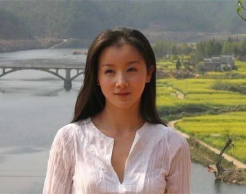 演员孙菲菲第一任老公是谁？ 揭秘其离婚原因