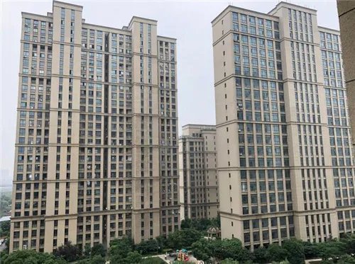 张家港东方新天地为什么便宜  买房时应该注意哪些问题