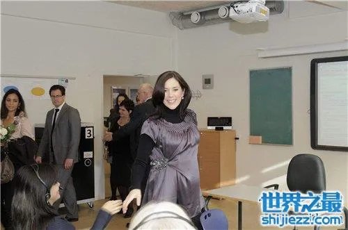 唐纳森王妃与弗雷德里克相识经过 一个现实版的灰姑娘 