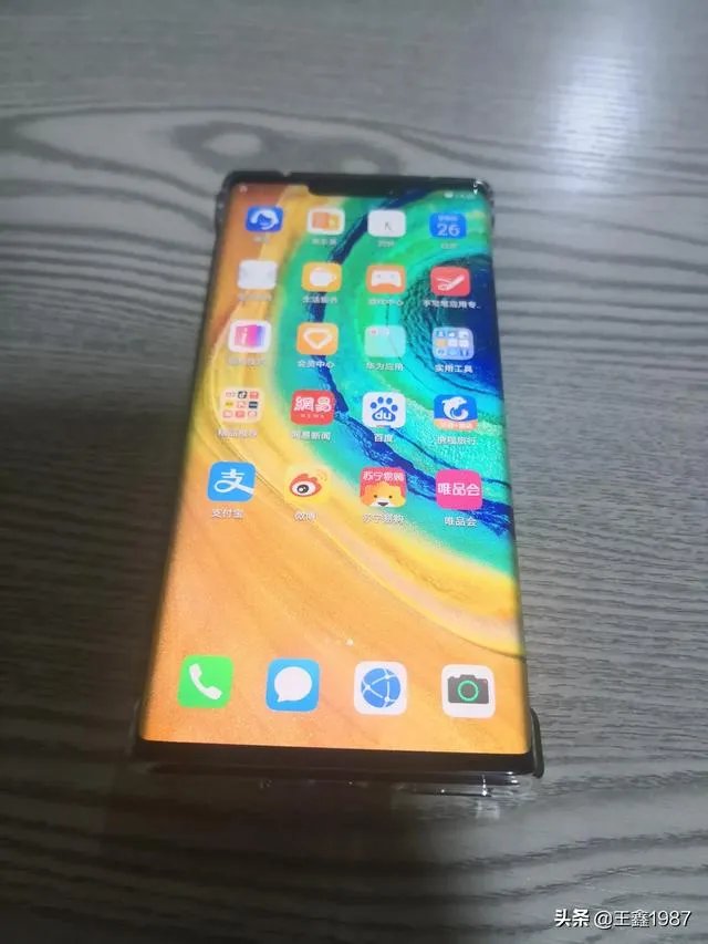 看完了华为mate30发布会，感觉不错，到底值得购买吗