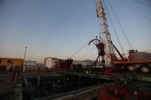 冀东南堡油田的精细勘探