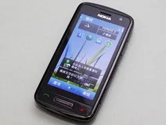 800万Symbian智能 诺基亚C6-01不足2600