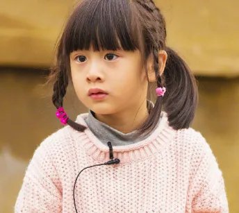 有种“野蛮发育”叫田亮女儿，14岁身高1米7身材超吸睛， 有多漂亮呢？