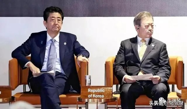 现在韩国倍受日本打压和制裁，这是文在寅的错，还是朴槿惠的错？