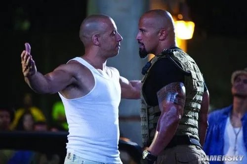 相当刺激！《速度与激情5》8分钟精彩片段及海量高清剧照欣赏