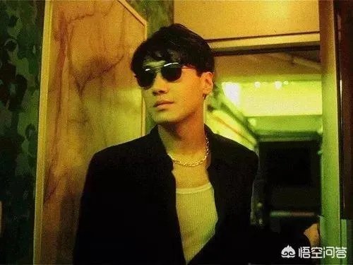 如何看待黎明在社交媒体大方宣布当爸喜讯之事?