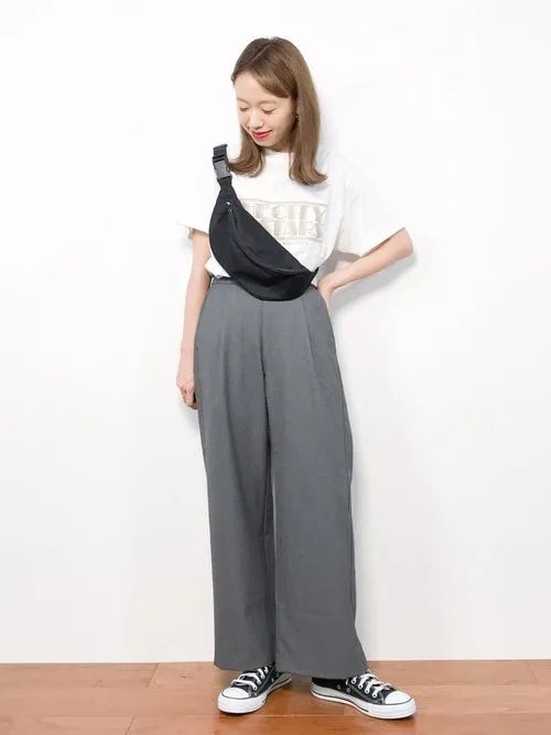 白色t恤怎么搭配 20款不重复白t恤穿搭