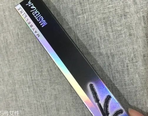 美宝莲弯弯睫毛膏怎么用?想怎么弯就怎么弯