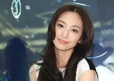 5年4胎的吴佩慈，至今都没成功嫁入豪门，为何她对豪门有这么大的执念？