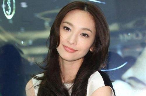 吴佩慈嫁了吗？纪晓波又被爆债务危机，这次她终于松了口。后来怎样？