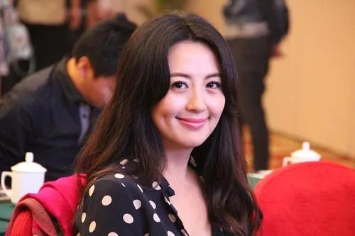 杨童舒和宋林静是一个人吗太像了对比照 宋林静杨童舒怎么区分