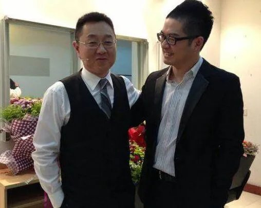 《非你莫属》主持张绍刚马丁谁更厉害？ 台上呛口为红颜