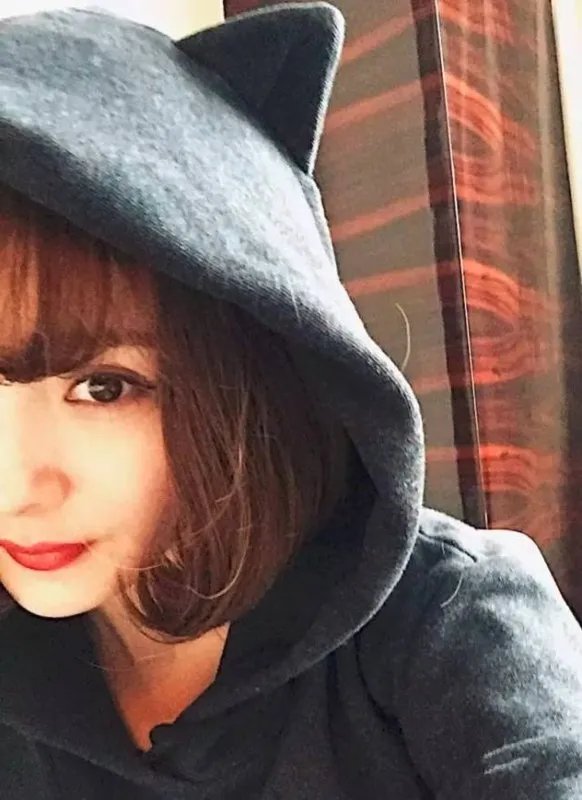 如何评价杨幂的红发造型？