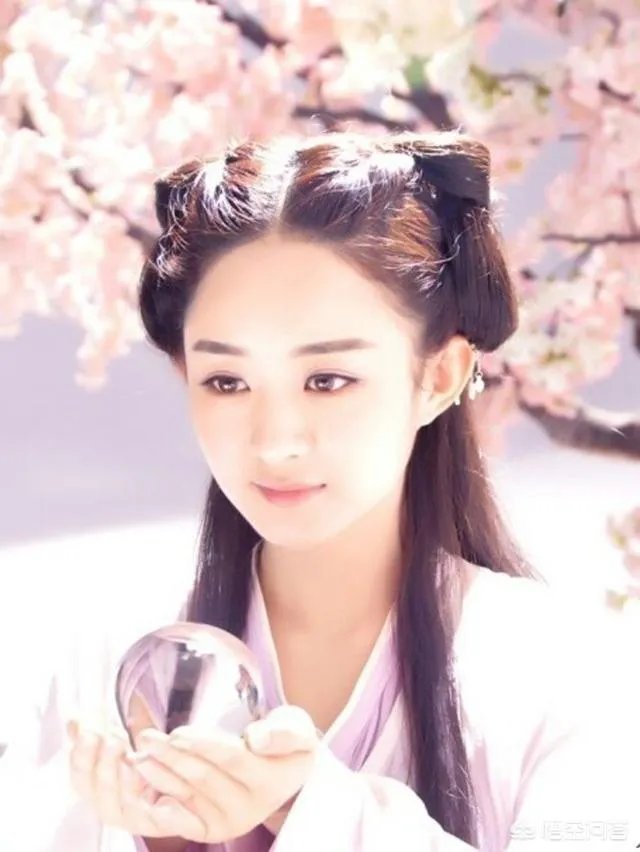 赵丽颖长的漂亮人缘又好，哪部影视是她的成名作？