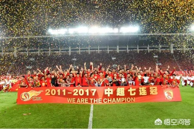 除凯泽斯劳滕外，还有哪支球队升级后就直接夺取联赛冠军？