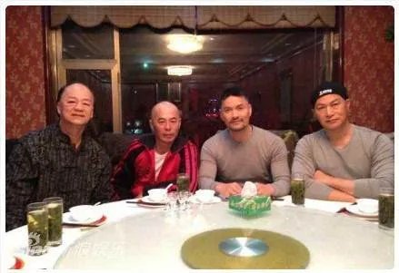 狄威和狄龙是什么关系？狄威为什么叫罗三炮