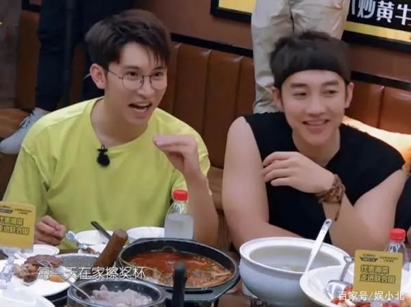 八年前抢苏醒女友遭痛揍的李炜，如今过得怎么样了？