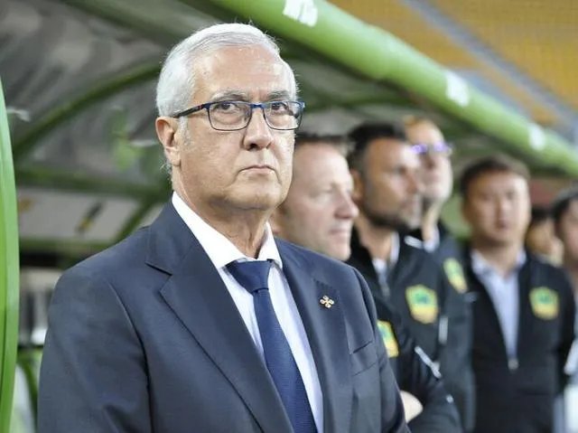 续约曼萨诺，你认为贵州下赛季会取得怎样的成绩？