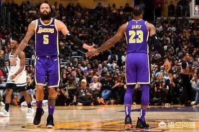 詹姆斯26+7+4,“拳王”盖帽绝杀老鹰,怎么评价这场比赛?